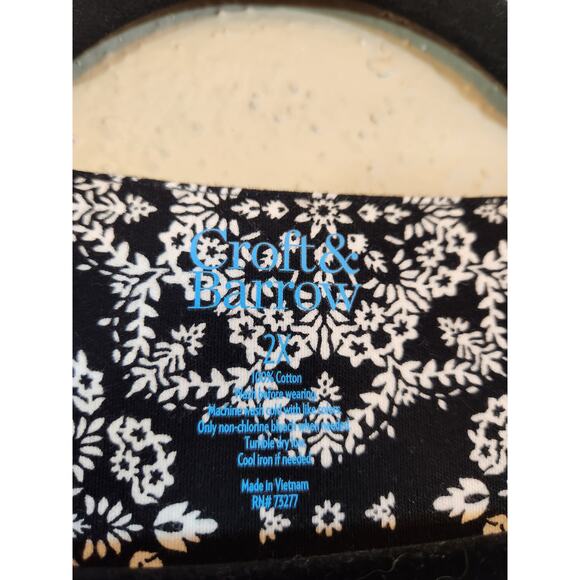 Croft & Barrow Women's Black White Medallion Print‎ Boat Neck Knit Top Size 2X - Picture 3 of 5